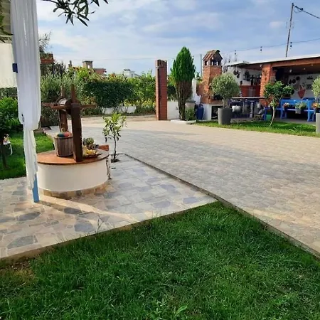 Jone Daire Golem (Tirana)